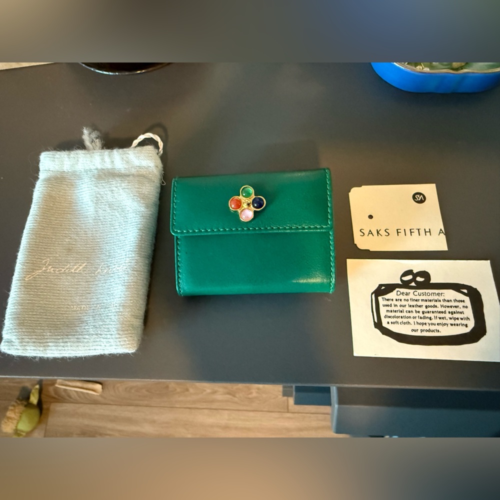Judith Leiber Vintage Green Leather Card Holder - Picture 2 of 4